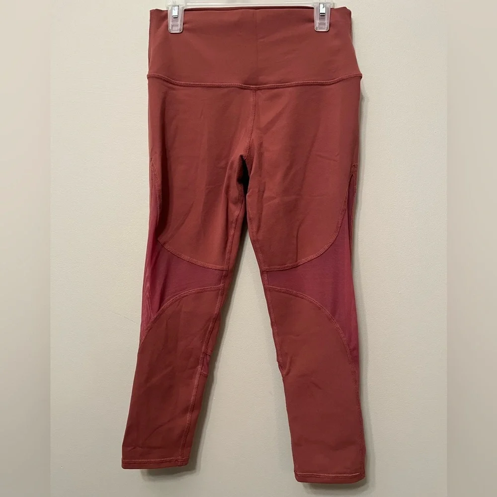 ALO Yoga comfortable stylish